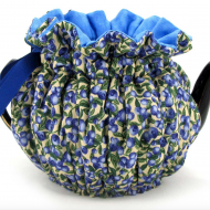 Wrapping Tea Cozy (6-cup) – Blueberries & Cream